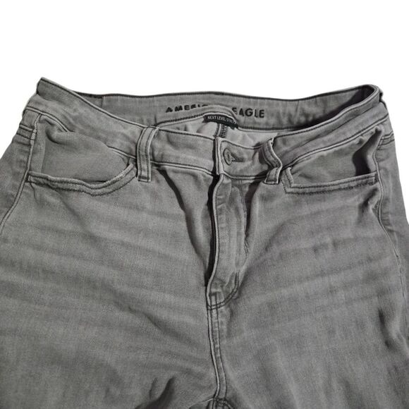 American Eagle Grey Wash Hi-Rise Jegging - Picture 3 of 6